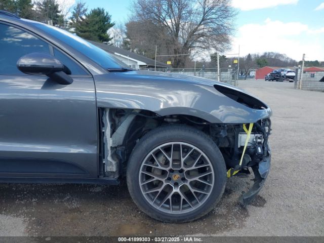 WP1AA2A52JLB11042 Porsche Macan Sport Edition