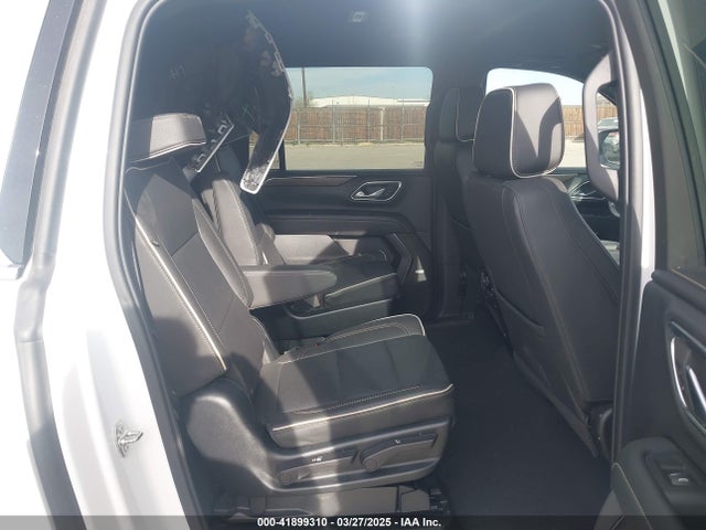 1GNSKFKD5PR511819 Chevrolet Suburban 4wd Premier