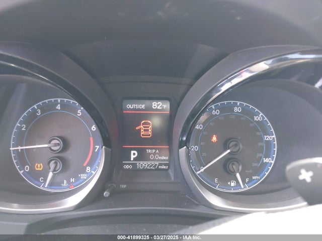2T1BURHE1GC617053 Toyota Corolla S Plus
