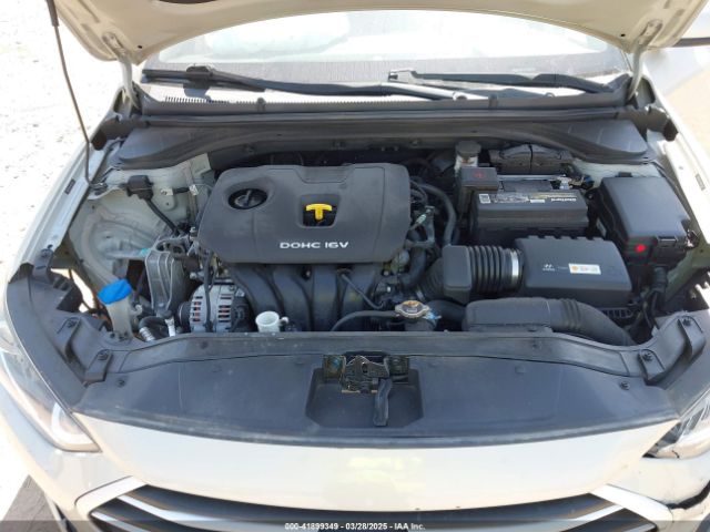 5NPD84LF1HH075595 Hyundai ELANTRA SE