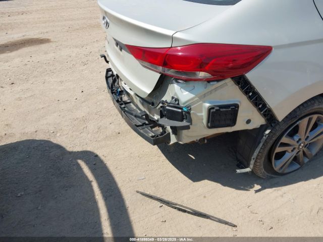 5NPD84LF1HH075595 Hyundai ELANTRA SE