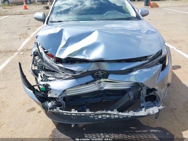 JTDEPRAE5LJ093077 Toyota COROLLA LE