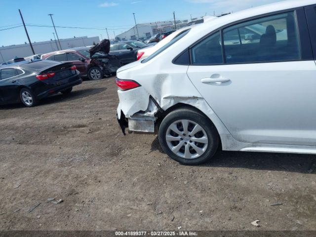 5YFB4MDE8RP117452 Toyota COROLLA LE