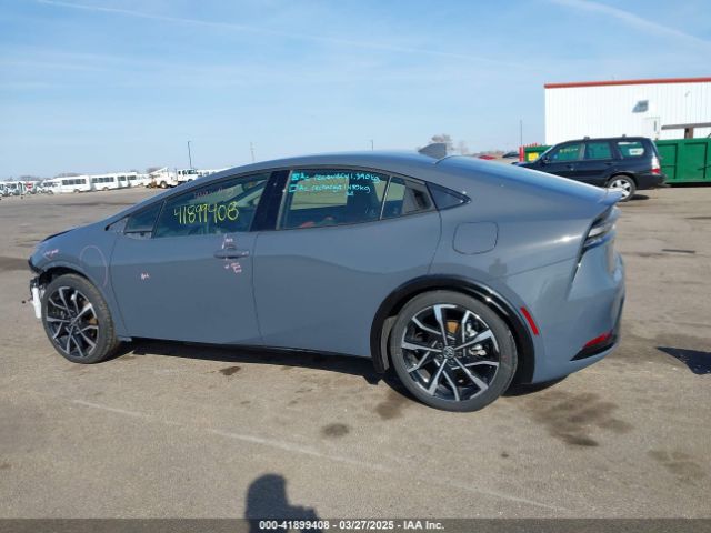 JTDACACU9R3022803 Toyota Prius Prime Xse