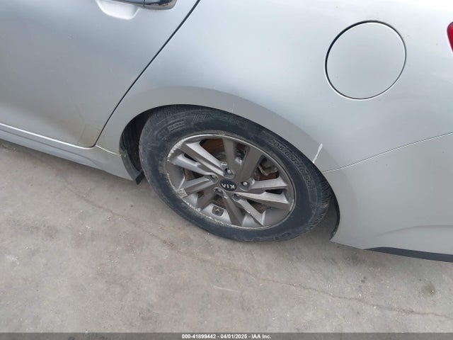 5XXGT4L34LG388596 KIA Optima Lx