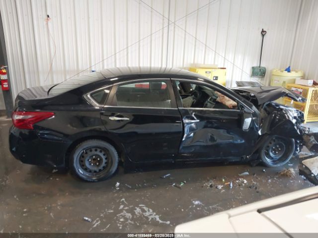 1N4AL3AP5JC185905 Nissan Altima 2.5 S