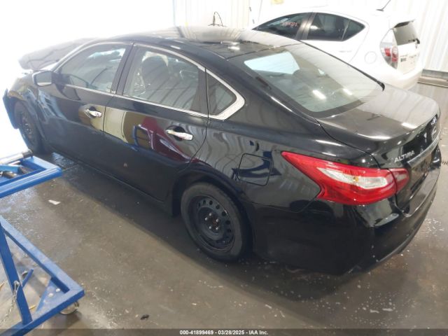 1N4AL3AP5JC185905 Nissan Altima 2.5 S