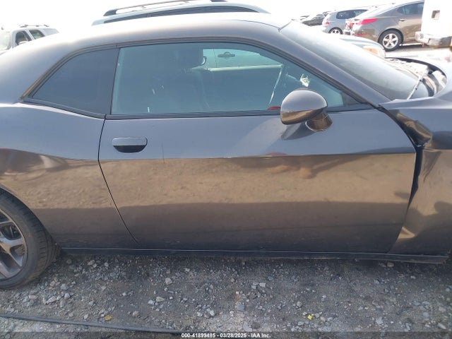 2C3CDZBT1KH632277 Dodge Challenger R/t