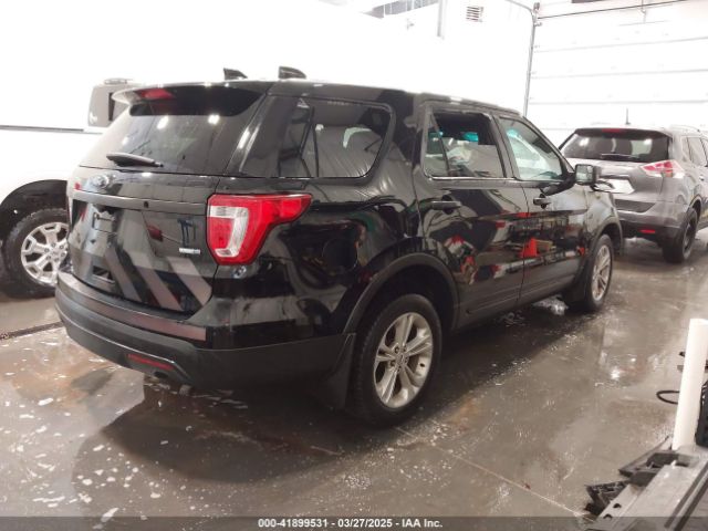 1FM5K8AR2HGA37139 Ford Utility Police Interceptor