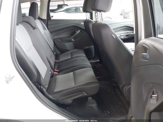 1FMCU9G9XHUE37918 Ford ESCAPE SE
