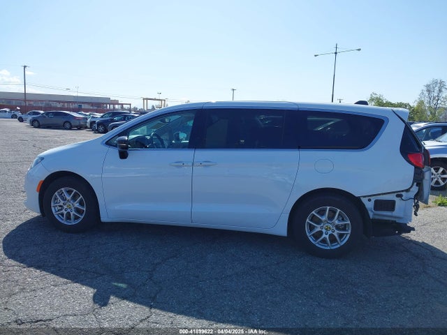 2C4RC1CG1RR108448 Chrysler Voyager