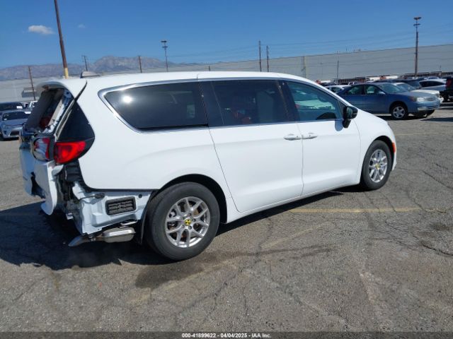 2024 CHRYSLER VOYAGER 2C4RC1CG1RR108448 Photo 3