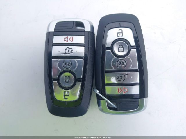 1FMCU9MN0RUB04632 Ford Escape St-line