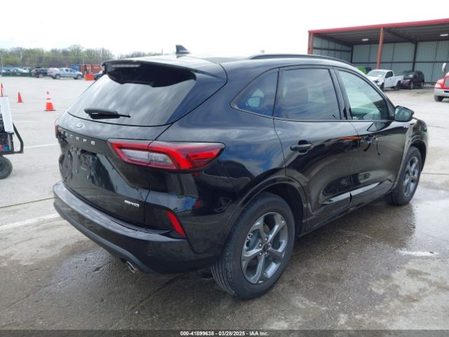 1FMCU9MN0RUB04632 Ford Escape St-line