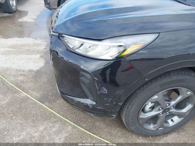 1FMCU9MN0RUB04632 Ford Escape St-line