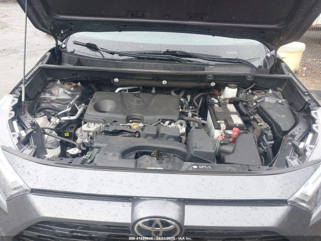 2T3P1RFV0NW298295 Toyota Rav4 Xle