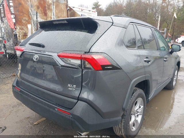 2T3P1RFV0NW298295 Toyota Rav4 Xle