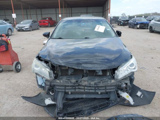 4T1BF1FK8HU631780 Toyota CAMRY SE