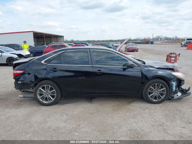 4T1BF1FK8HU631780 Toyota CAMRY SE