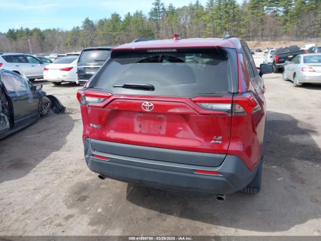 2T3F1RFV0LW089826 Toyota RAV4 LE