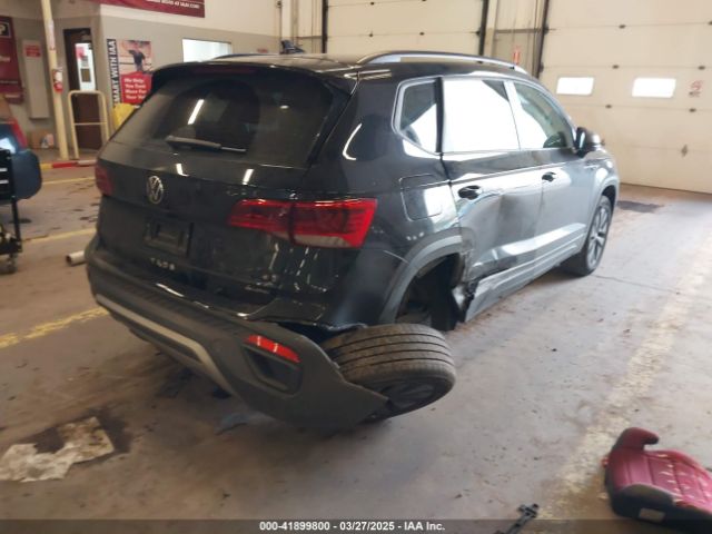 3VVMX7B2XNM036997 Volkswagen Taos 1.5t S