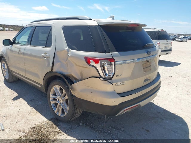 Ford EXPLORER XLT 2017 1FM5K7D87HGE11239 Image 6