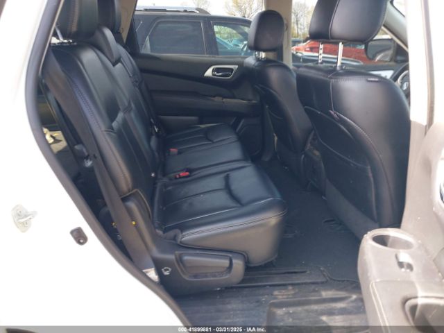 5N1DR2MN7HC695396 Nissan Pathfinder Sl
