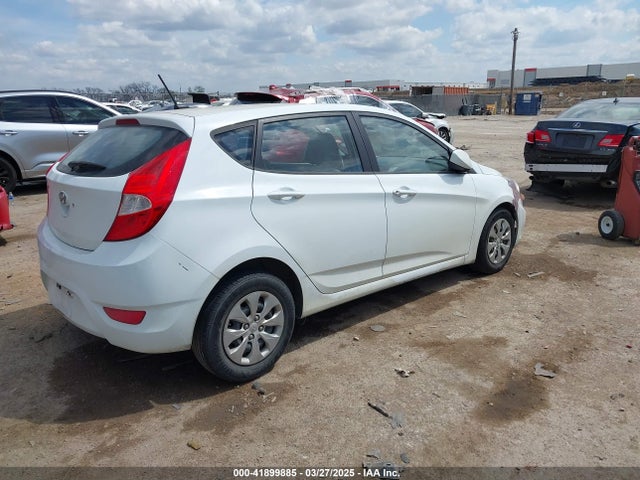 Hyundai ACCENT GS 2015 KMHCT5AE5FU213499 Image 4
