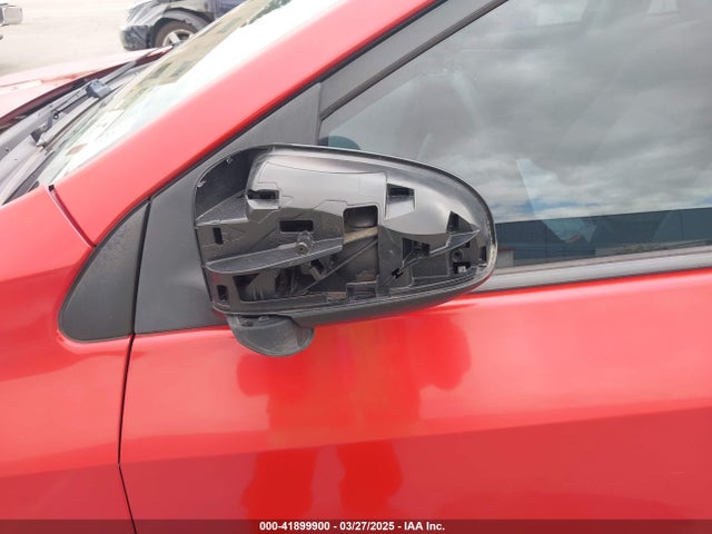 5YFBURHE7FP256622 Toyota COROLLA LE
