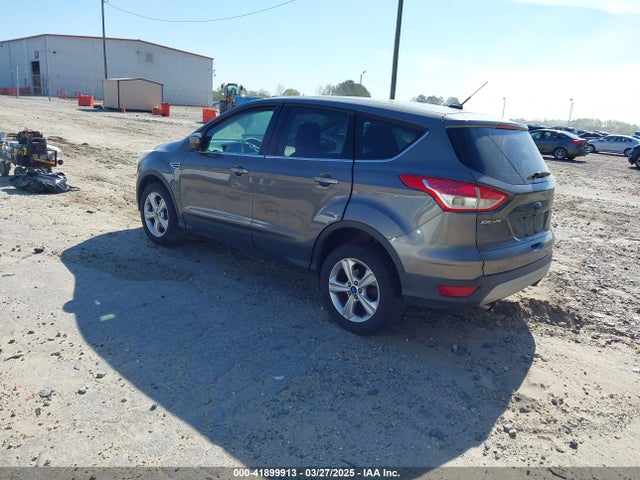 1FMCU9GX9EUA10000 Ford ESCAPE SE