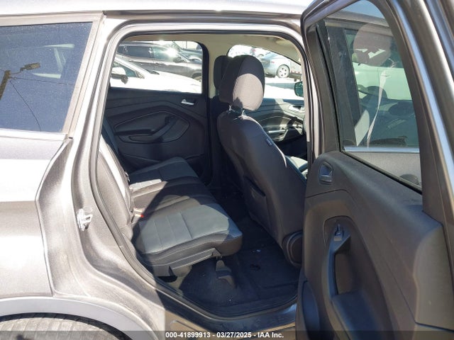 1FMCU9GX9EUA10000 Ford ESCAPE SE