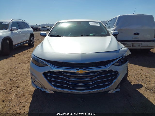 1G1ZD5ST7MF074057 Chevrolet Malibu Fwd Lt