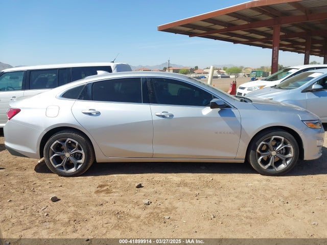 1G1ZD5ST7MF074057 Chevrolet Malibu Fwd Lt