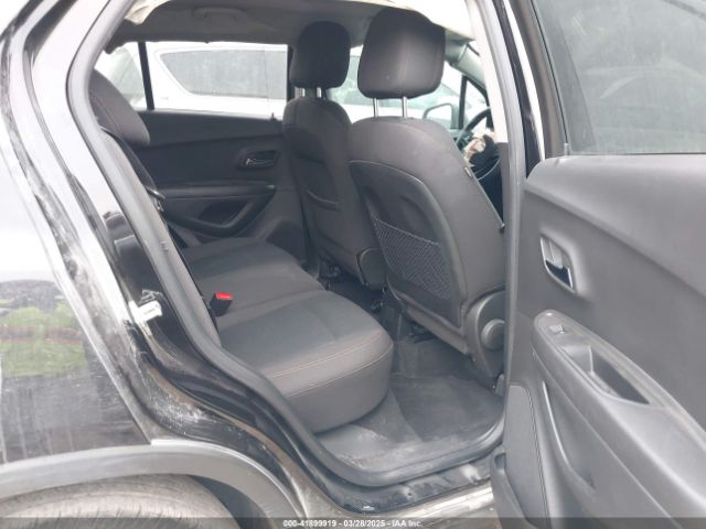 KL7CJKSB7LB314979 Chevrolet Trax Fwd Ls