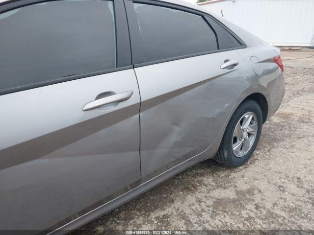 KMHLL4DG3SU860243 Hyundai ELANTRA SE