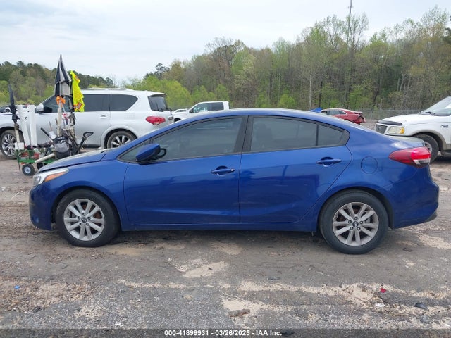 KIA FORTE LX 2017 3KPFL4A78HE132155 Image 13