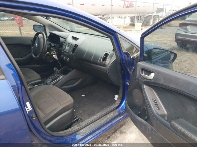 KIA FORTE LX 2017 3KPFL4A78HE132155 Image 5