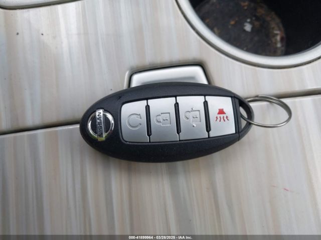 5N1AZ2MH2GN171833 Nissan MURANO SV