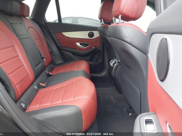 W1N0G8DB4NV351017 Mercedes-Benz Glc 300 Suv