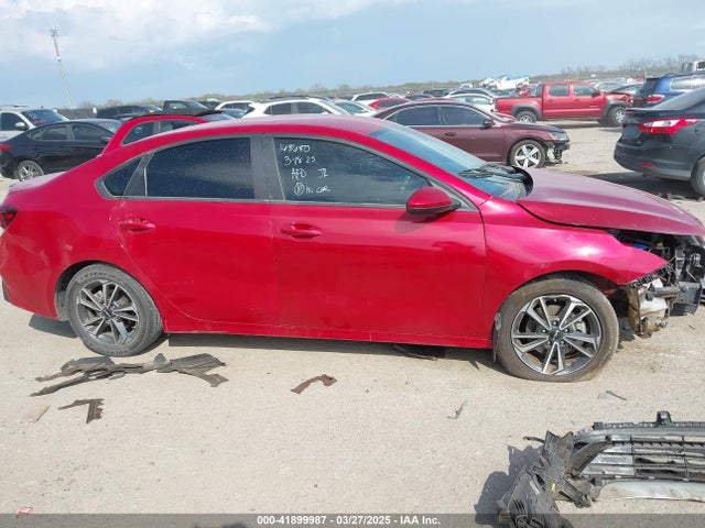 3KPF24AD1RE712616 KIA Forte Lxs