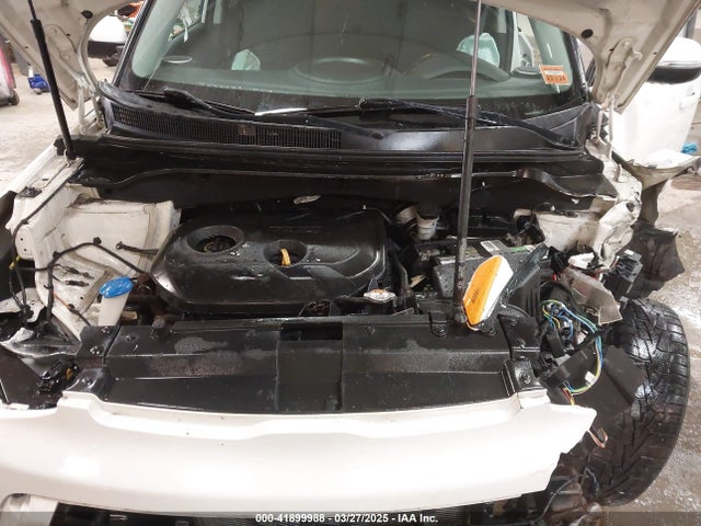 KNDJP3A59E7059235 KIA SOUL +