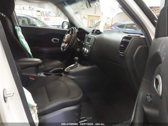 KNDJP3A59E7059235 KIA SOUL +