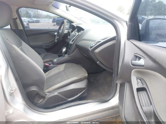 1FADP3F25EL139852 Ford FOCUS SE