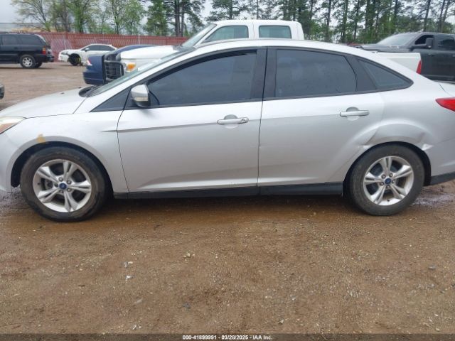 1FADP3F25EL139852 Ford FOCUS SE