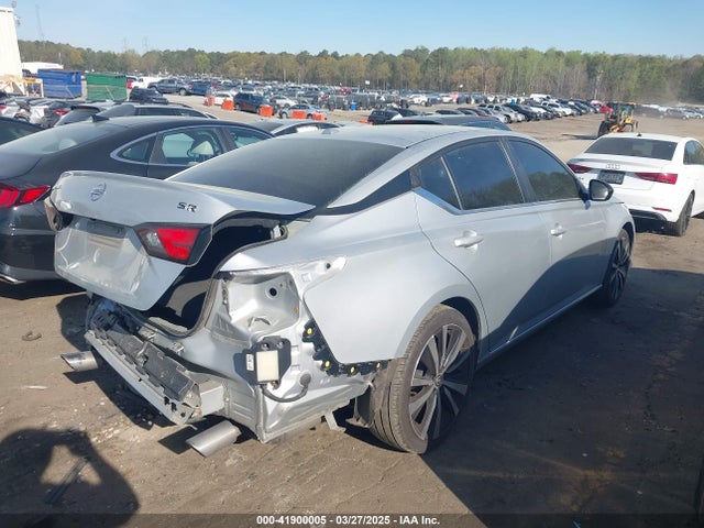 1N4BL4CV0LC209584 Nissan Altima Sr Fwd