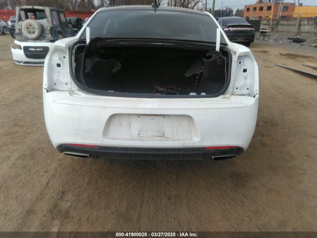 2C3CCABG8LH141763 Chrysler 300