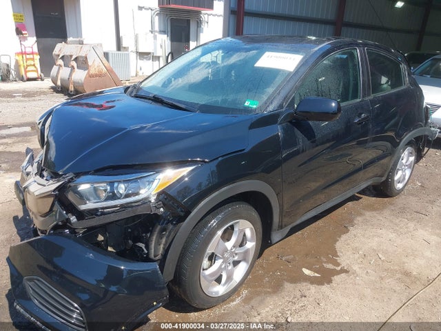 3CZRU6H36NM722813 Honda Hr-v Awd Lx