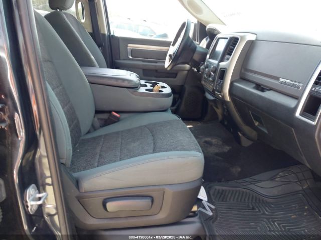 1C6RR7LG0HS788364 RAM 1500 Big Horn  4x4 5'7 Box