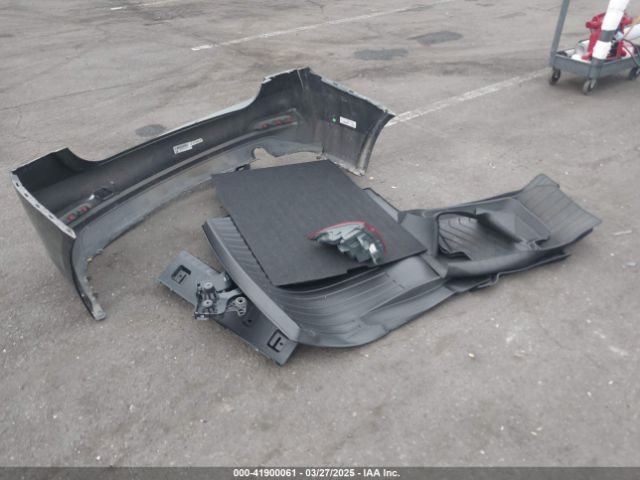 WBA8A3C5XJA494949 BMW 320i Xdrive
