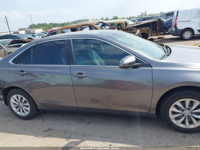 4T4BF1FKXGR521530 Toyota CAMRY LE